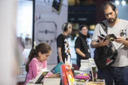 Photo credit: Creative Commons "42ª Feria del Libro"  by Mauro Rico / Ministerio de Cultura de la Nación, used under CC BY-SA 2.0
